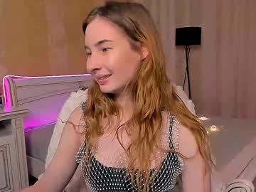 mia shy01