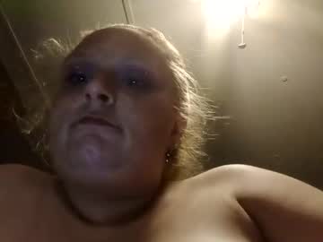 nikkinewme2021